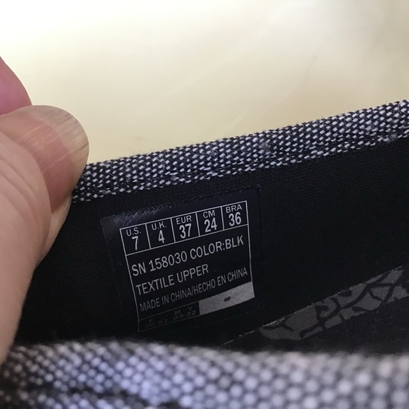 Black Skechers, NWOT - Picture 5 of 6